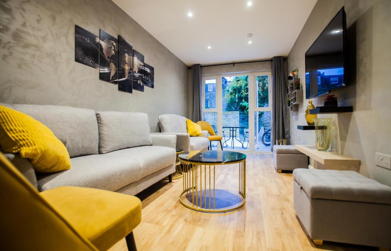 Luxury Fulham 3 Bedroom Garden House ลอนดอน ภายนอก รูปภาพ