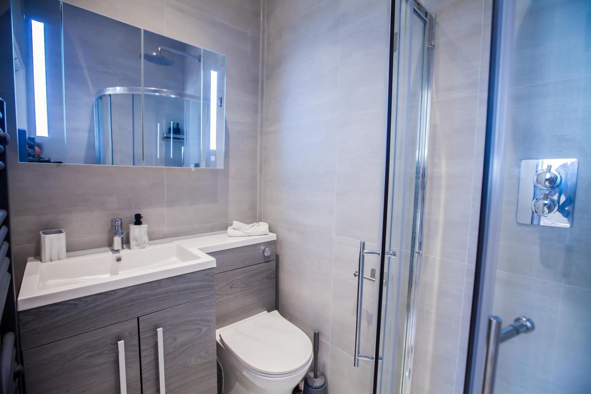 Luxury Fulham 3 Bedroom Garden House ลอนดอน ภายนอก รูปภาพ