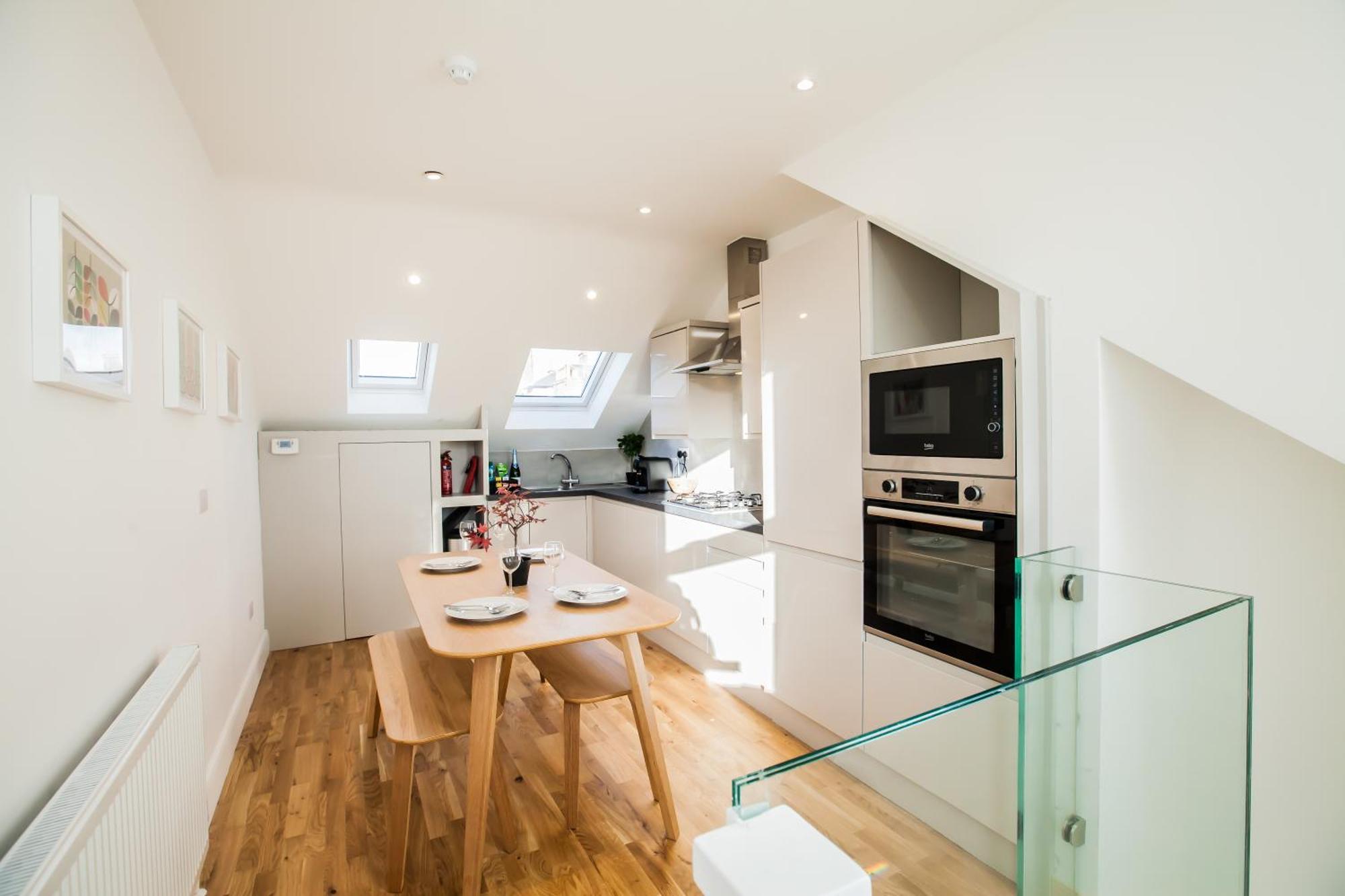 Luxury Fulham 3 Bedroom Garden House ลอนดอน ภายนอก รูปภาพ
